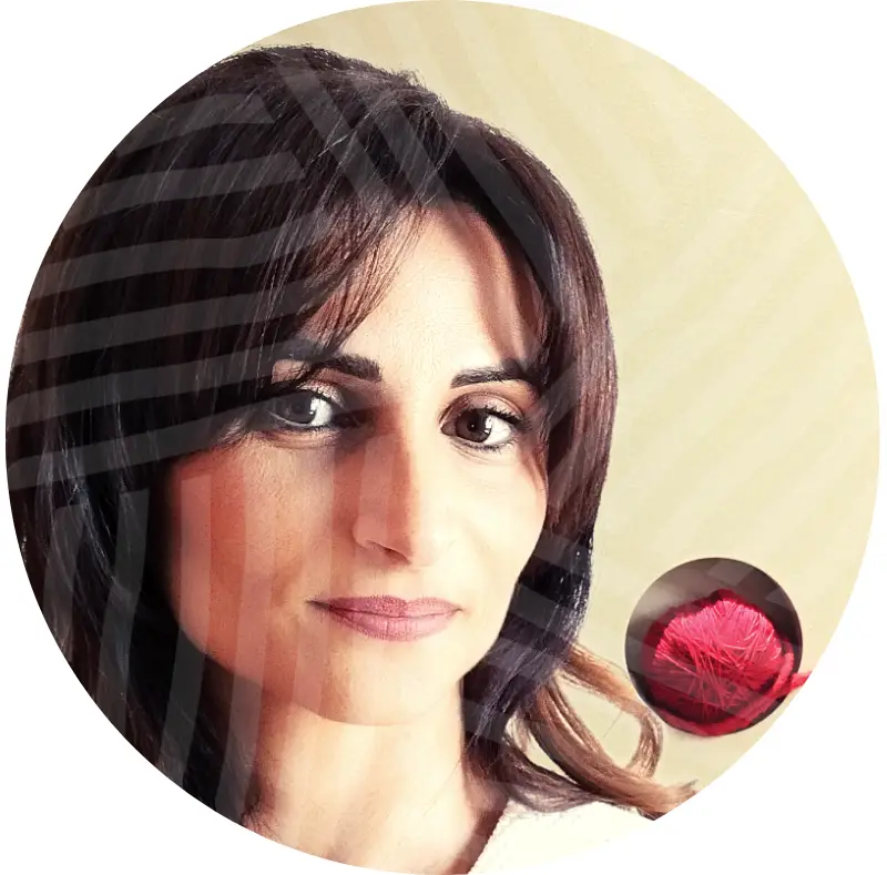 Viviana Yvonne Natalini | Mesagne (BR) | Terapeuta Dipendiamo Associata | Dipendiamo | Centro per la cura delle New Addiction
